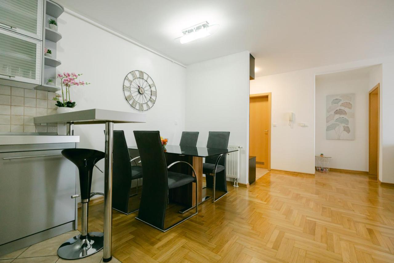 Ladenta Apartman*** Zagreb Exteriör bild
